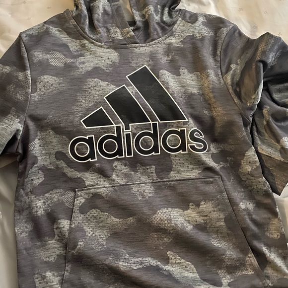 Sweater - Picture 1 of 2